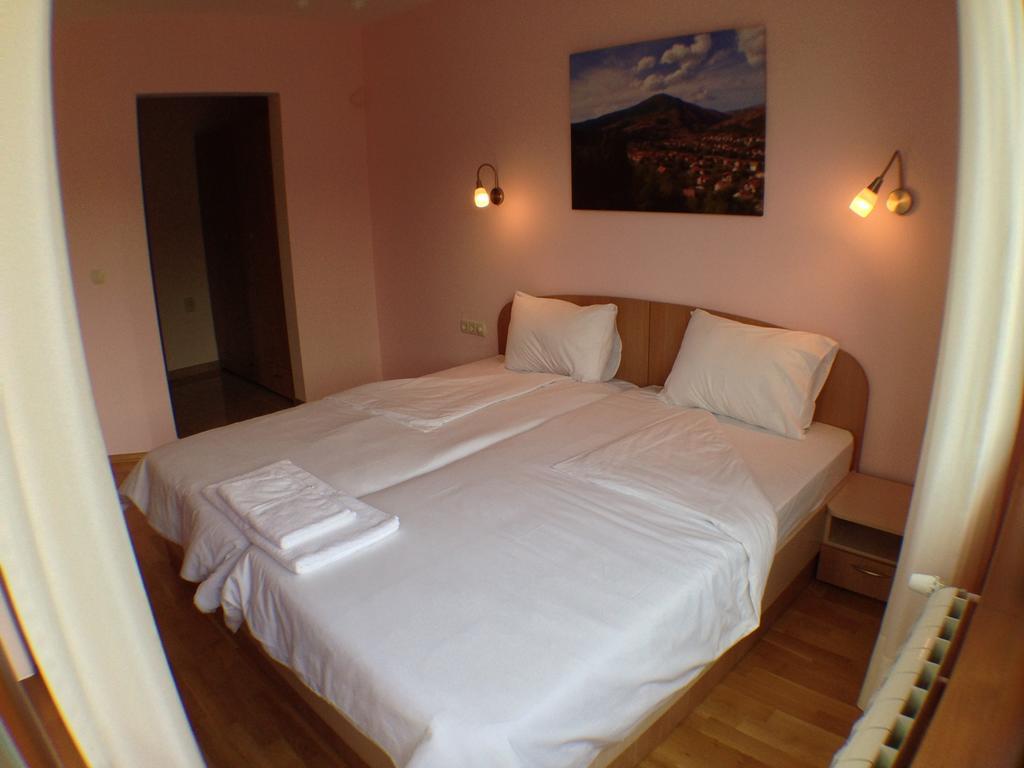Mala Planina Guest House Iskrets Luaran gambar