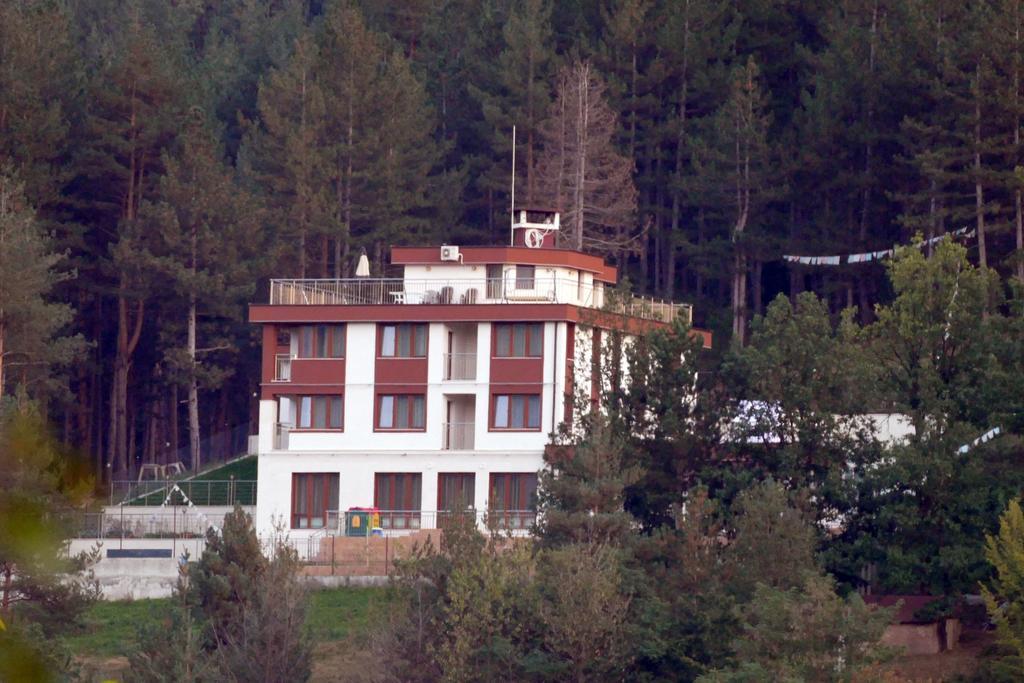 Mala Planina Guest House Iskrets Luaran gambar