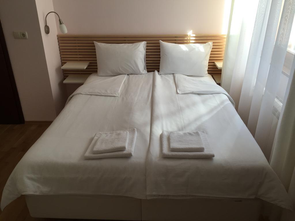 Mala Planina Guest House Iskrets Luaran gambar