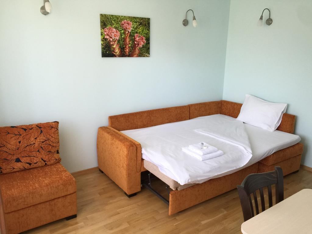Mala Planina Guest House Iskrets Luaran gambar